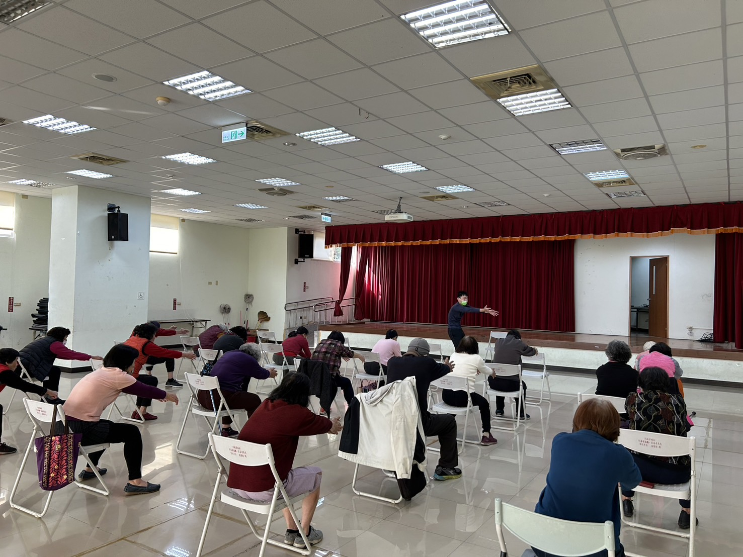 1130805高齡友善肌力訓練照片3