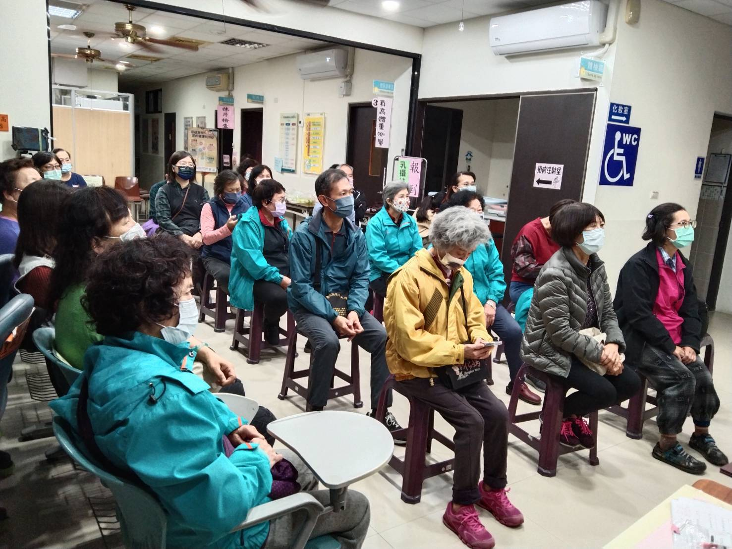 112.1.13志工聯繫會議照片2
