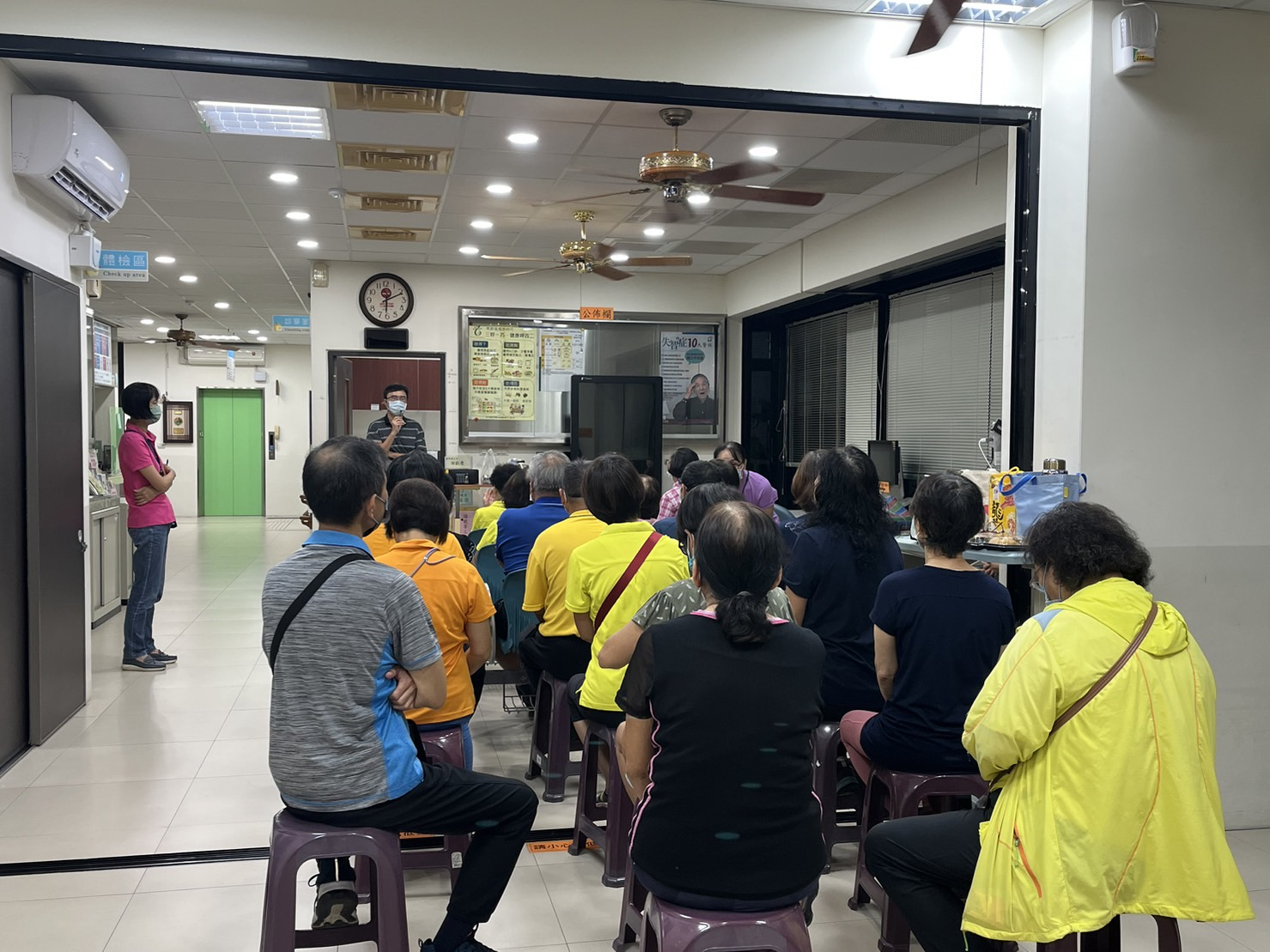 112.09.25志工聯繫會議照片5