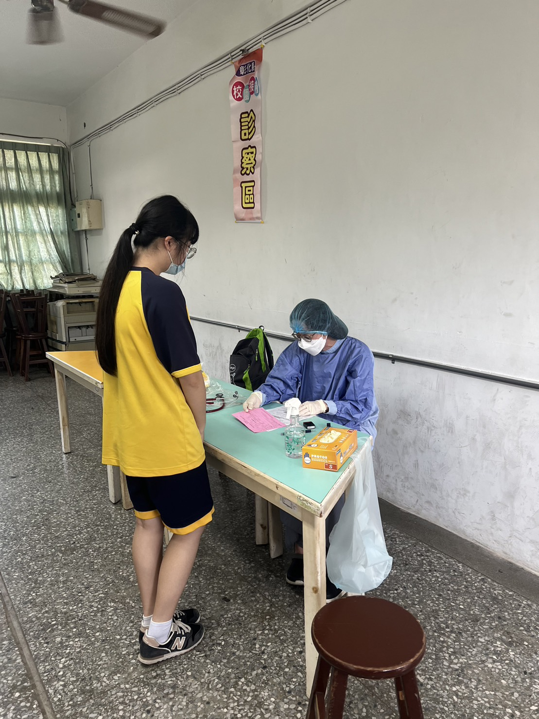 1120915彰德國中HPV接種照片4