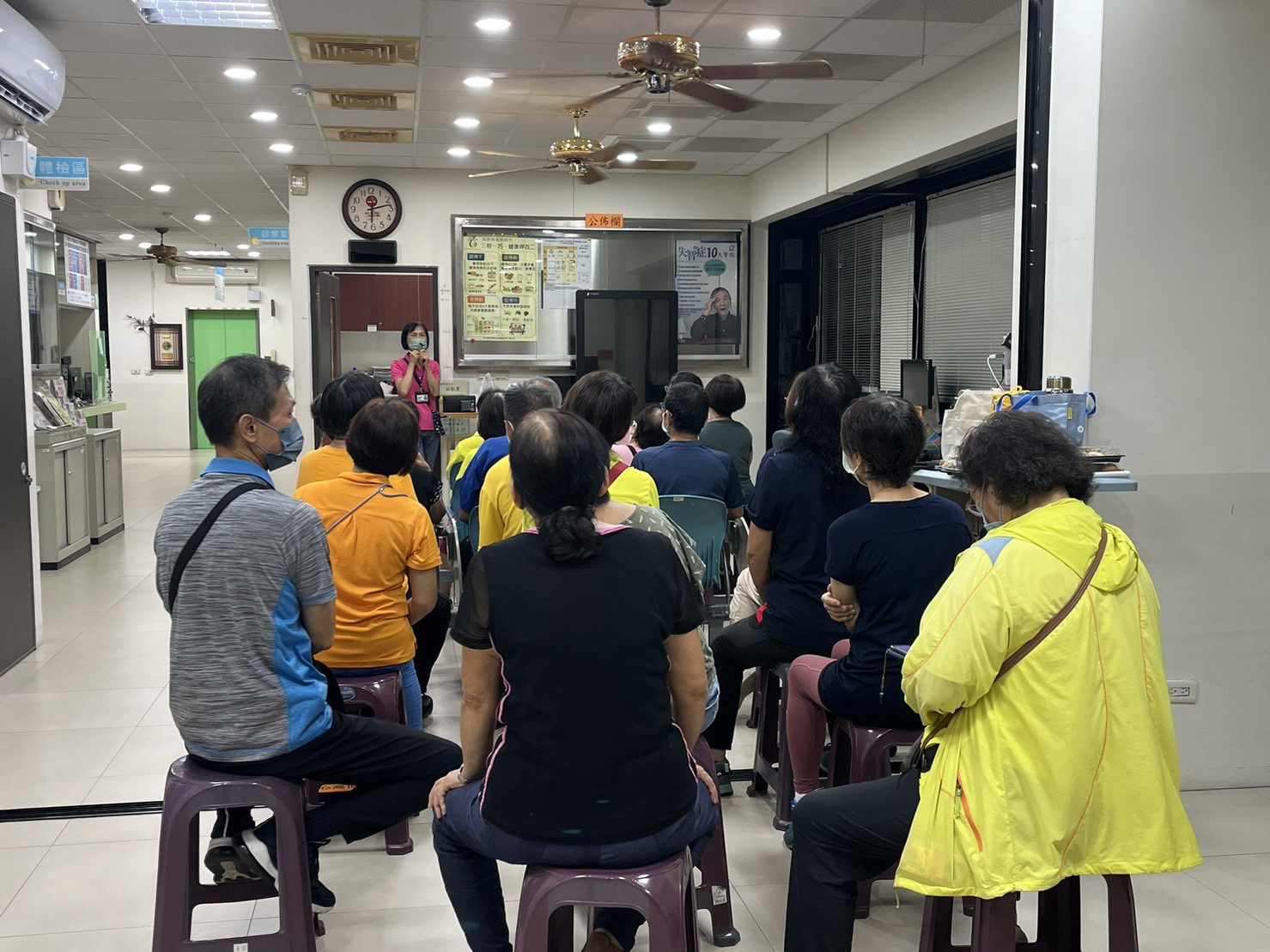 112.09.25志工聯繫會議照片3